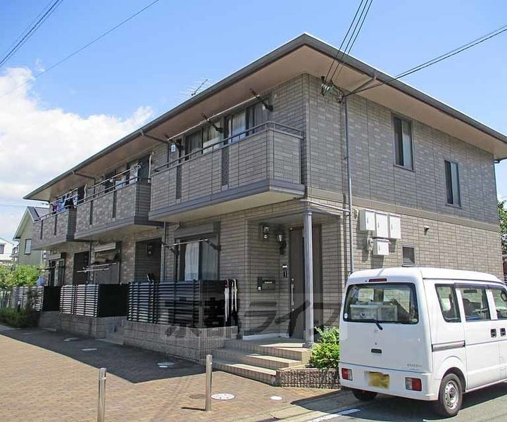 京都府京都市西京区桂河田町 2階建 築24年6ヶ月