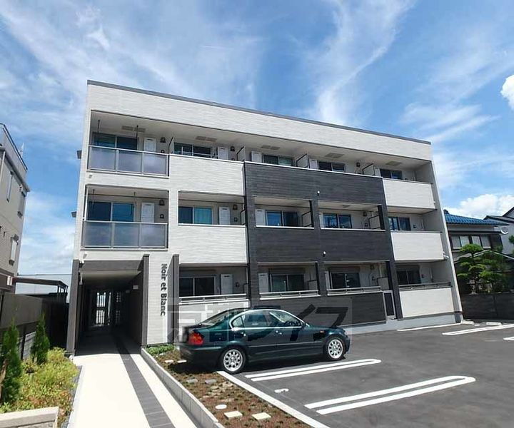 京都府亀岡市三宅町 賃貸アパート