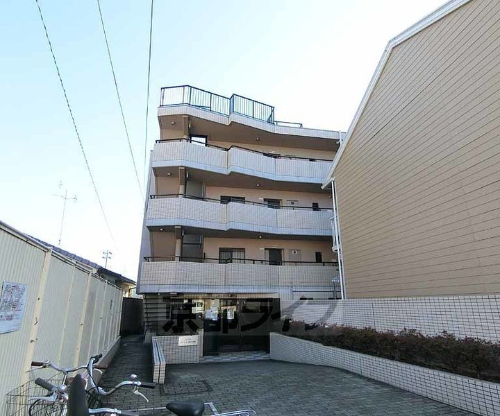 京都府京都市南区久世中久世町５丁目 4階建 築37年3ヶ月