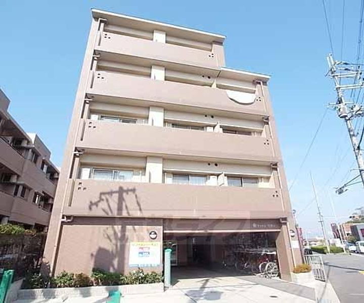 シャルレ１０番館