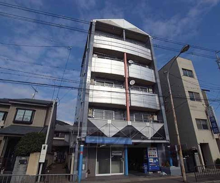 京都府京都市山科区四ノ宮泓 賃貸マンション