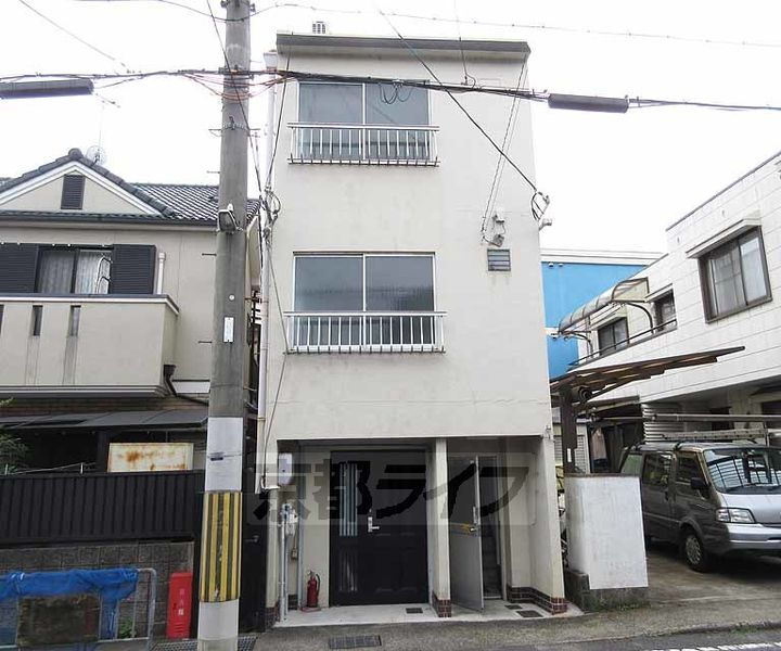 京都府京都市山科区御陵鴨戸町 賃貸マンション