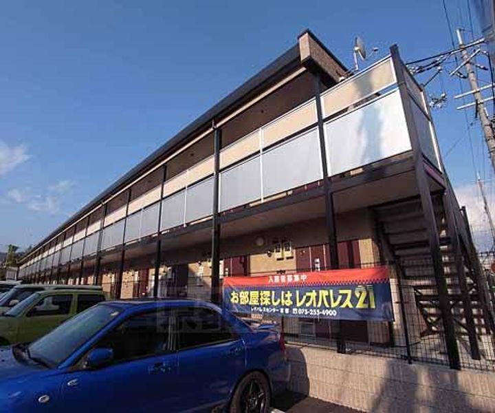 京都府京都市山科区西野野色町 賃貸アパート