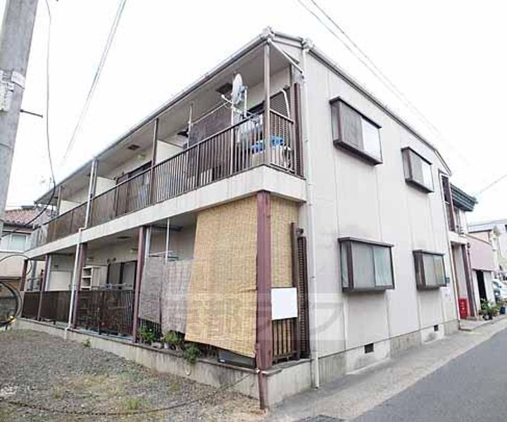 京都府京都市山科区厨子奥苗代元町 賃貸アパート