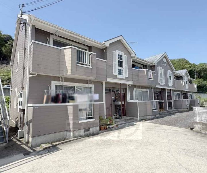滋賀県大津市千町１丁目 賃貸アパート
