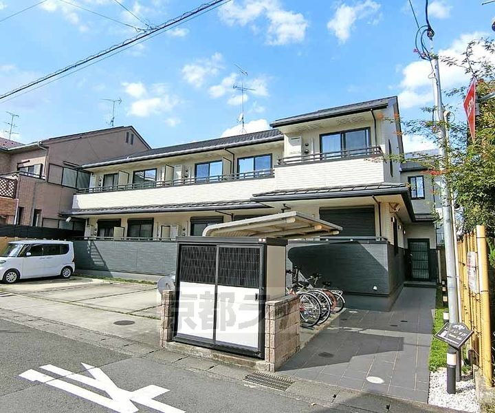 京都府向日市上植野町南開 2階建 築12年9ヶ月