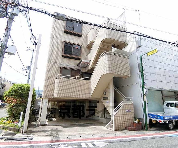 京都府長岡京市長岡２丁目 賃貸マンション