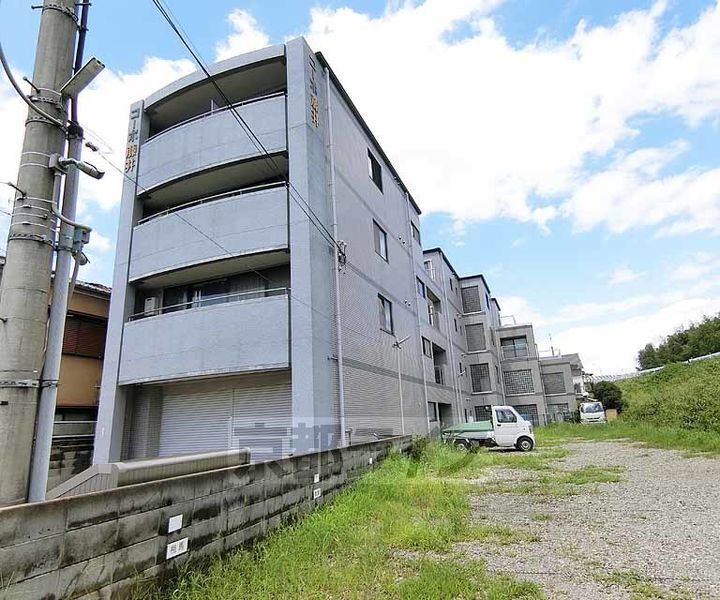 京都府京都市伏見区久我石原町 4階建 築34年3ヶ月