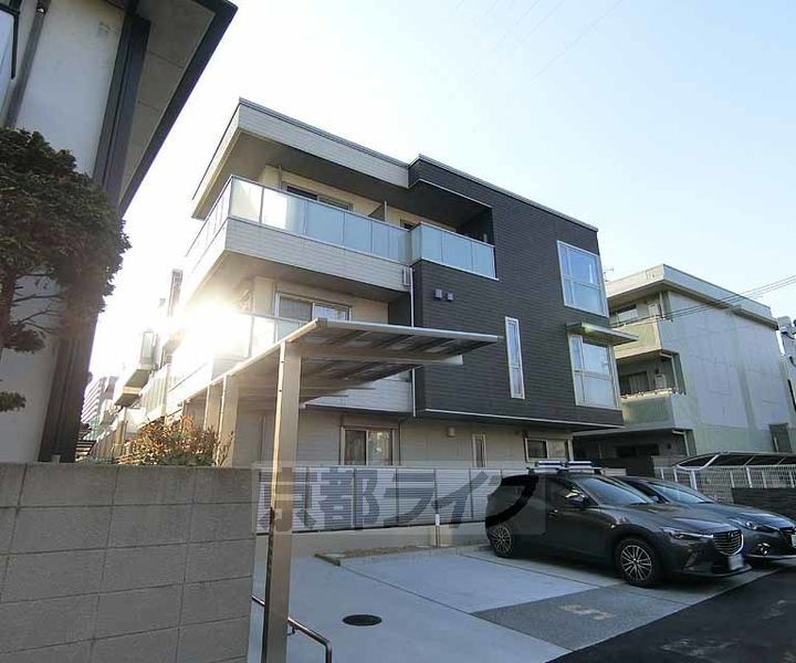 京都府京都市南区久世中久世町１丁目 賃貸マンション