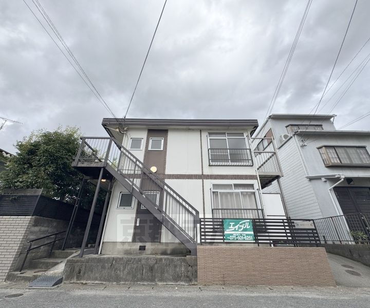 京都府京都市伏見区久我森の宮町 賃貸アパート
