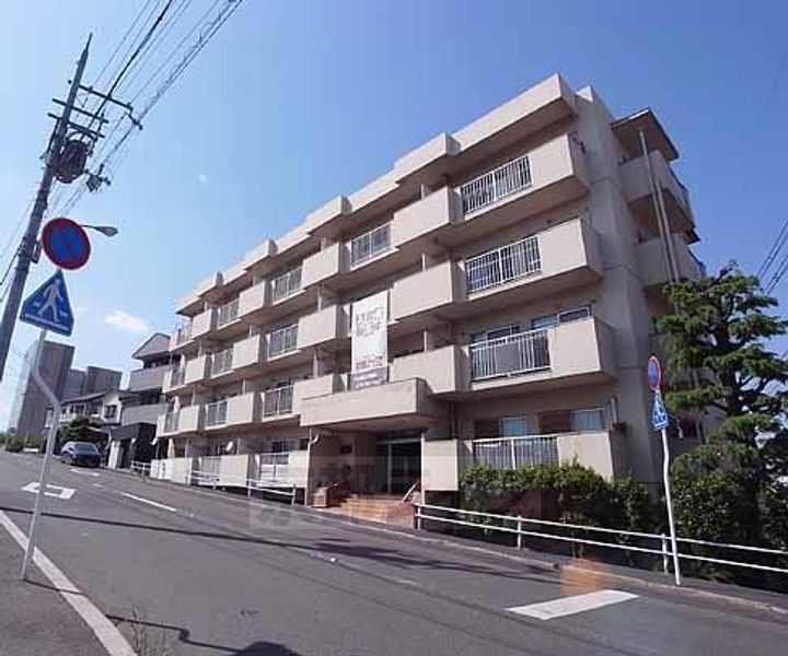 京都府長岡京市神足芝本 築44年5ヶ月 5階建