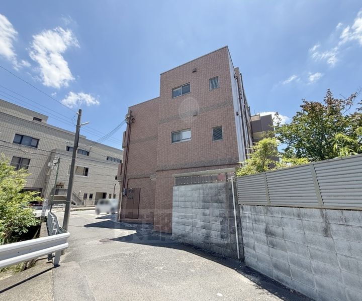 京都府長岡京市天神４丁目 賃貸マンション