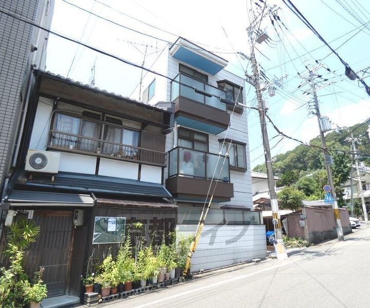 京都府京都市北区紫野南舟岡町 賃貸マンション