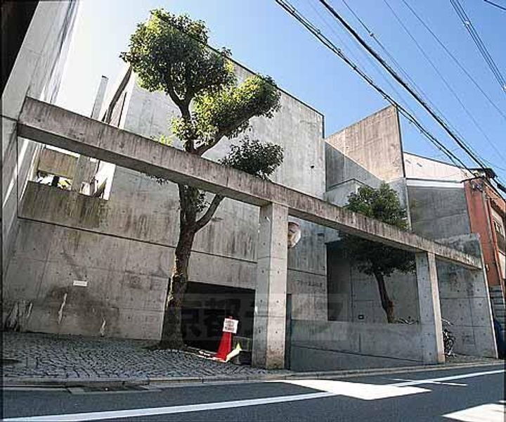 京都府京都市東山区弓矢町 賃貸マンション