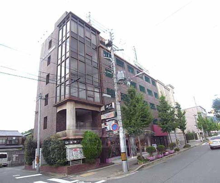 京都府京都市左京区松ケ崎井出ケ海道町 5階建