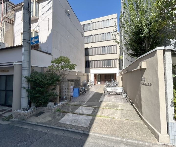 京都府京都市東山区唐戸鼻町 賃貸マンション