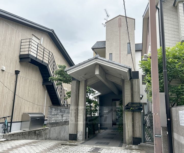 京都府京都市東山区定法寺町 賃貸マンション