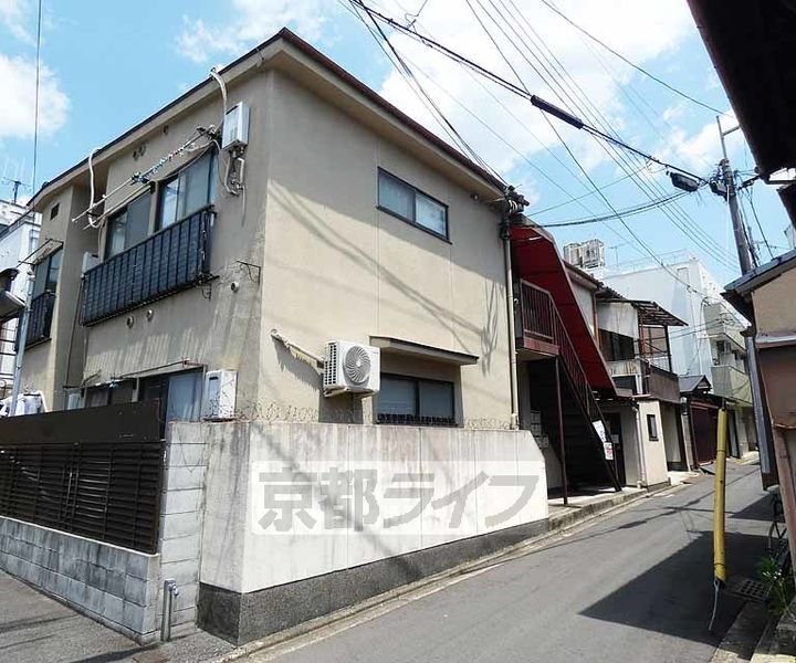 京都府京都市東山区池殿町 賃貸アパート