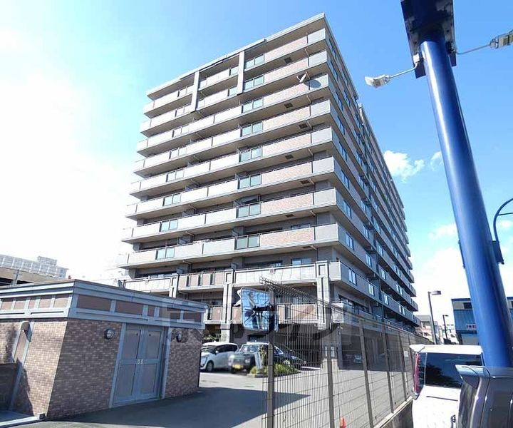 京都府京都市南区西九条東御幸田町 11階建 築22年3ヶ月