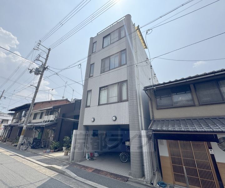 京都府京都市下京区西側町（西洞院通六条下ル） 賃貸マンション