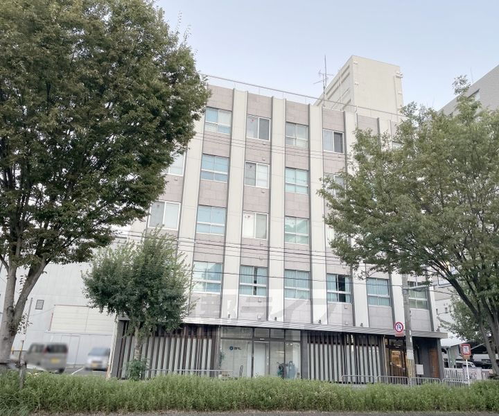 京都府京都市南区唐橋西平垣町 賃貸マンション