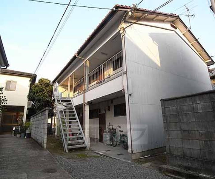 京都府京都市南区上鳥羽北島田町 2階建