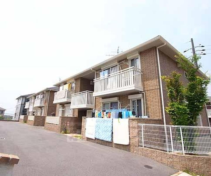 京都府木津川市梅美台７丁目 2階建 築18年