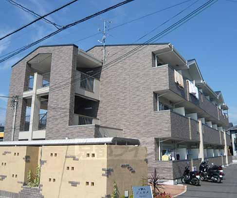 京都府京田辺市東西神屋 3階建 築16年10ヶ月