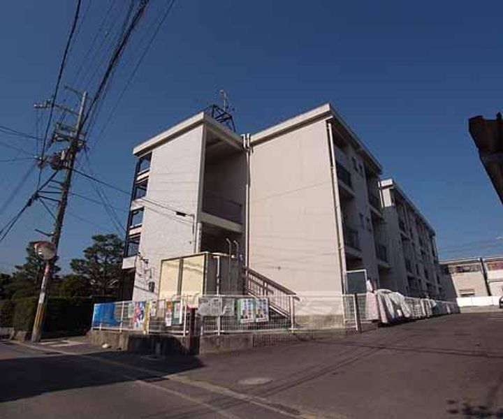京都府宇治市大久保町山ノ内 3階建 築53年6ヶ月