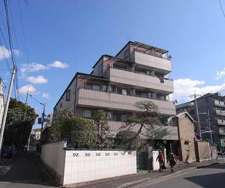 京都府京都市左京区田中関田町 5階建 築30年11ヶ月