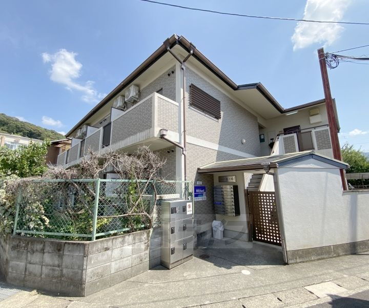 京都府京都市左京区松ケ崎堀町 賃貸マンション