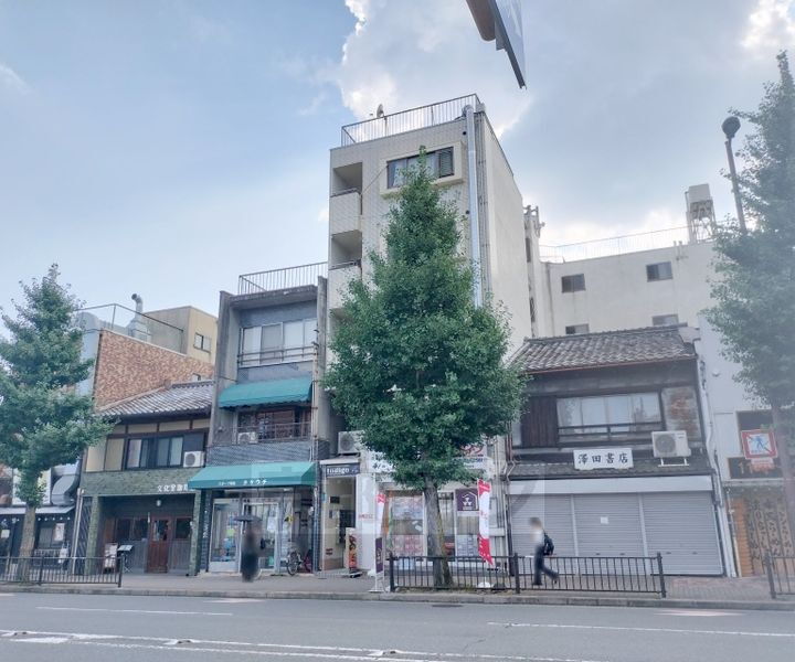 京都府京都市上京区御所八幡町 賃貸マンション
