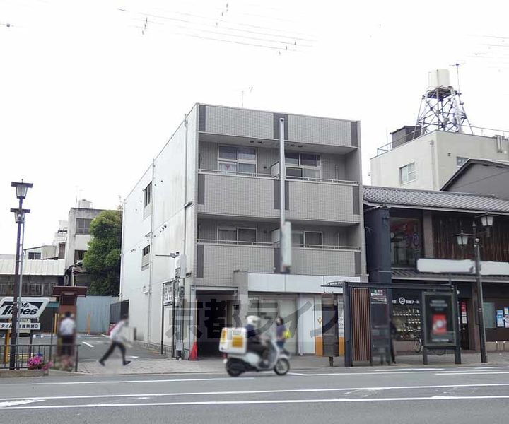 京都府京都市左京区聖護院山王町 3階建 築21年11ヶ月
