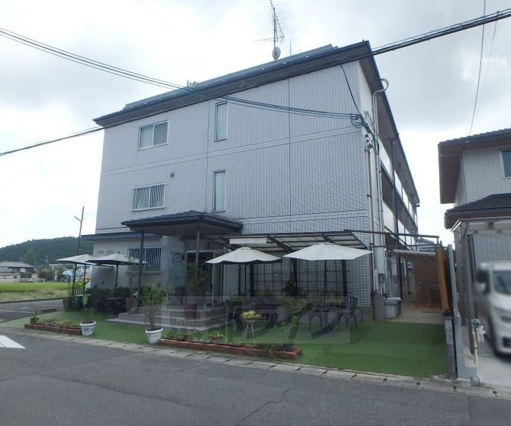 京都府京都市北区上賀茂東上之段町 賃貸マンション