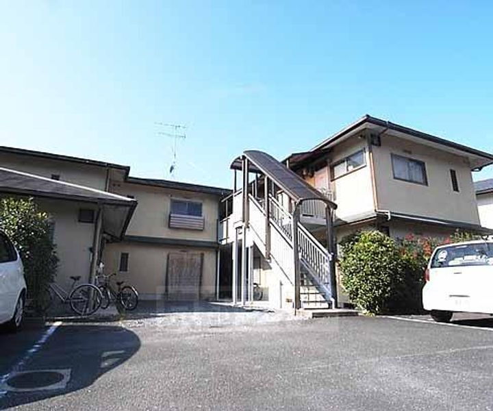 京都府京都市左京区岩倉三宅町 2階建 築43年6ヶ月