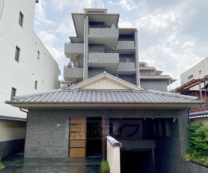 京都府京都市左京区岡崎入江町 5階建 築25年2ヶ月