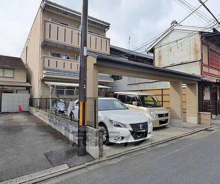 京都府京都市上京区北猪熊町 賃貸マンション