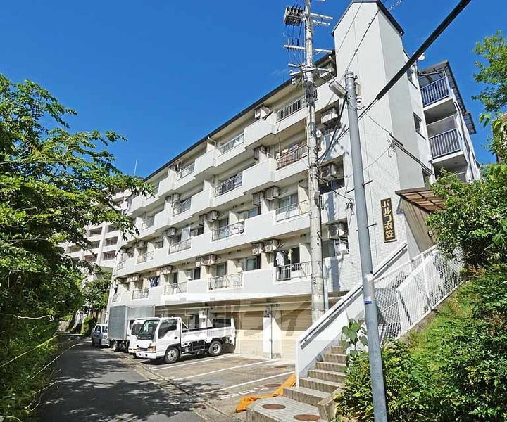 京都府京都市北区衣笠北荒見町 賃貸マンション