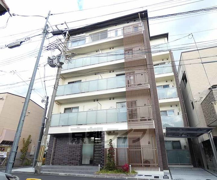 京都府京都市南区西九条開ケ町 賃貸マンション