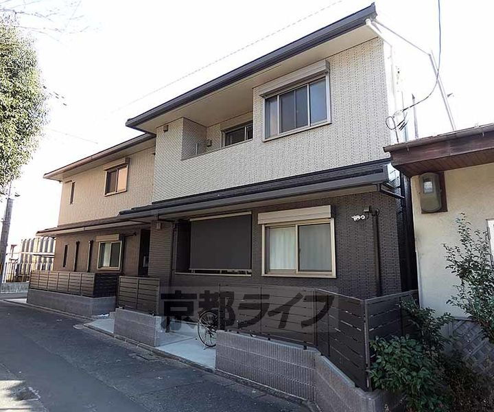 京都府京都市上京区近衛殿北口町 賃貸アパート
