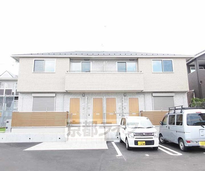 滋賀県大津市穴太１丁目 賃貸アパート