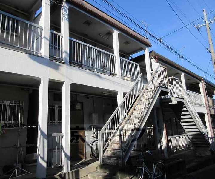 京都府京都市山科区西野山欠ノ上町 賃貸アパート
