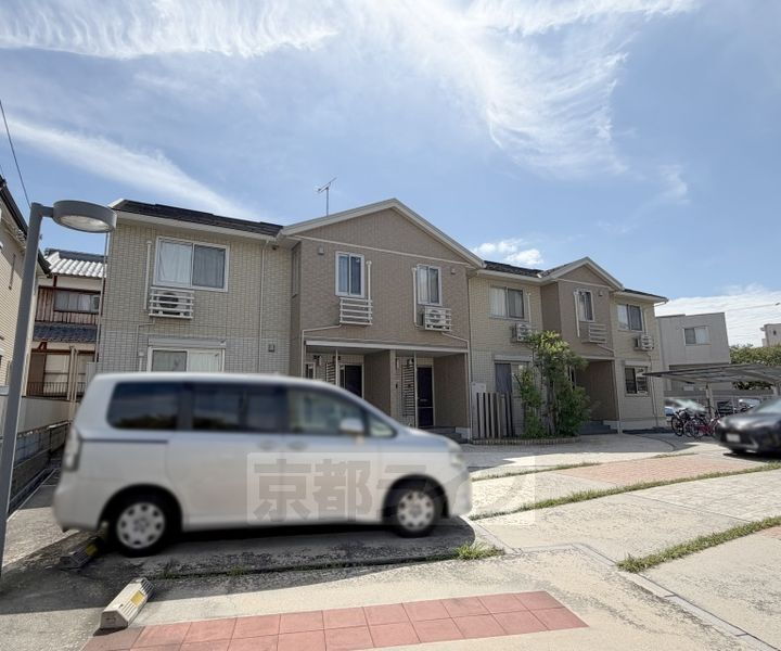 滋賀県大津市大将軍３丁目 賃貸アパート