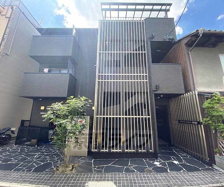 京都府京都市中京区壬生松原町 賃貸アパート