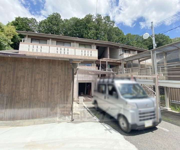 京都府京都市左京区岩倉忠在地町 賃貸アパート