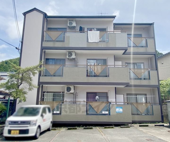 京都府京都市左京区静市市原町 賃貸マンション