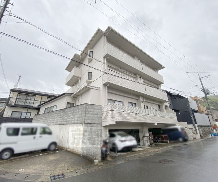 京都府京都市左京区北白川上池田町 賃貸マンション