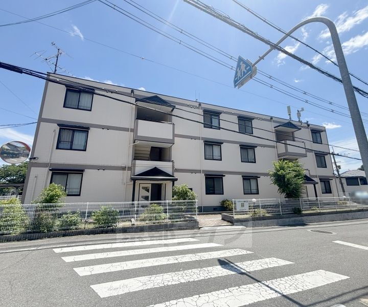 大阪府三島郡島本町桜井５丁目 賃貸マンション