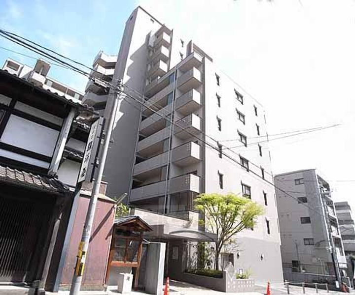 京都府京都市伏見区京町３丁目 築28年6ヶ月 11階建