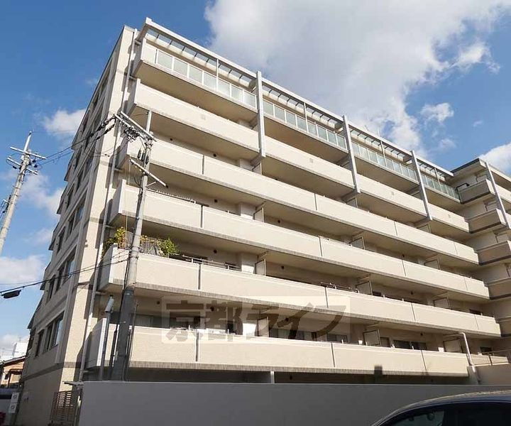京都府京都市伏見区納屋町 築20年2ヶ月 7階建